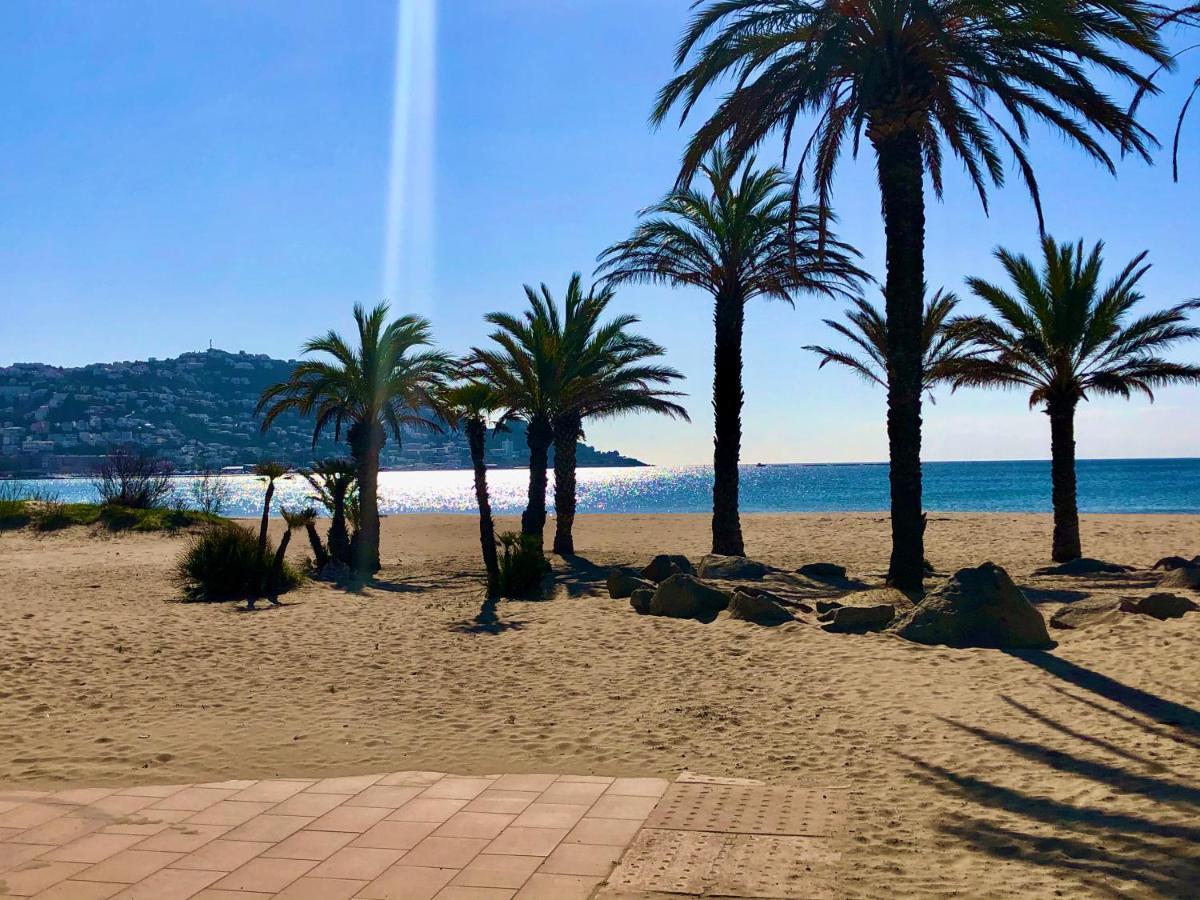 Roses Beach Dış mekan fotoğraf