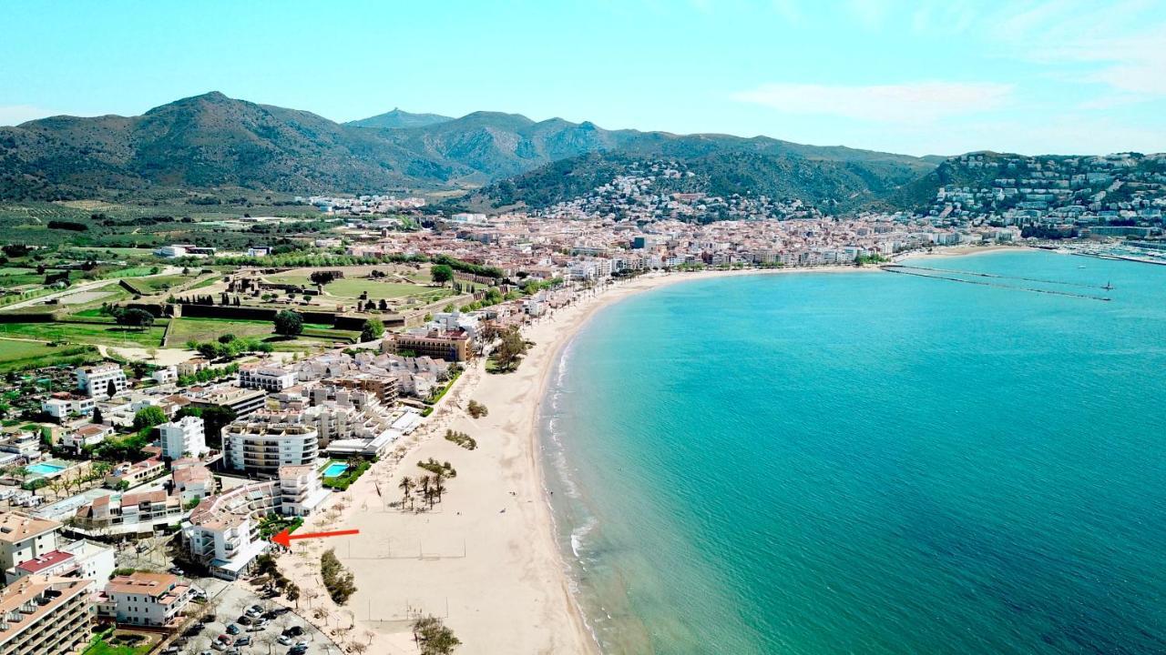 Roses Beach Dış mekan fotoğraf